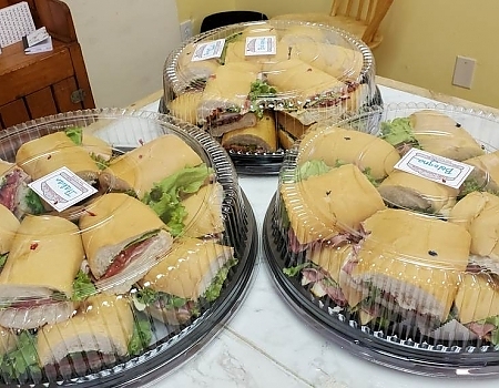 Discover the exceptional catering services offered by LW Cheese Shoppe in Lake Wales.