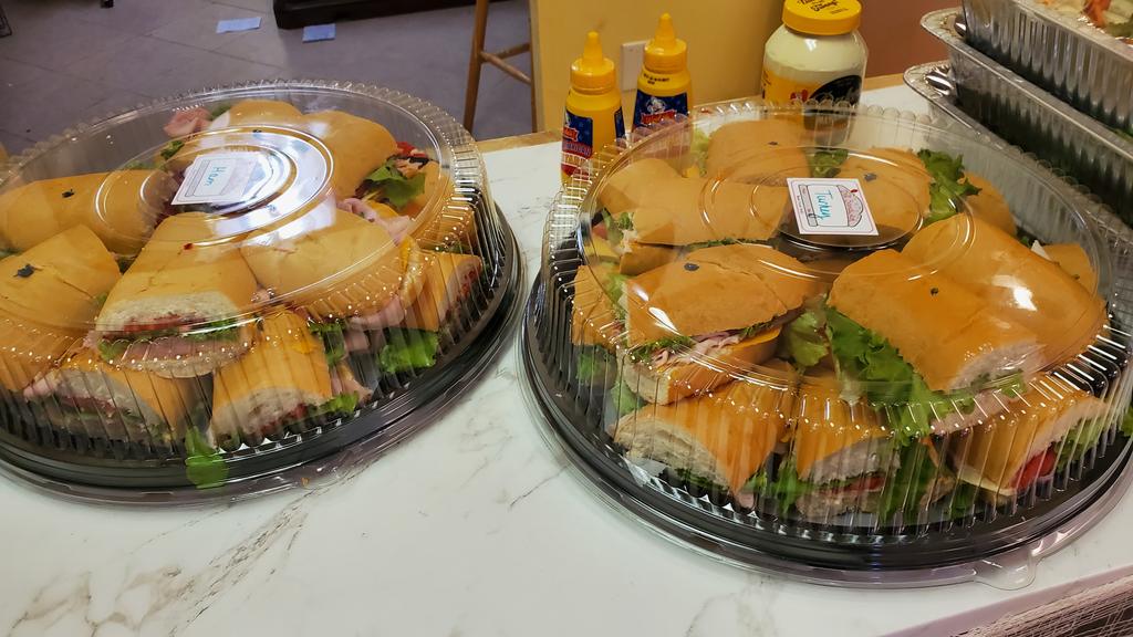 Discover the exceptional catering services offered by LW Cheese Shoppe in Lake Wales.